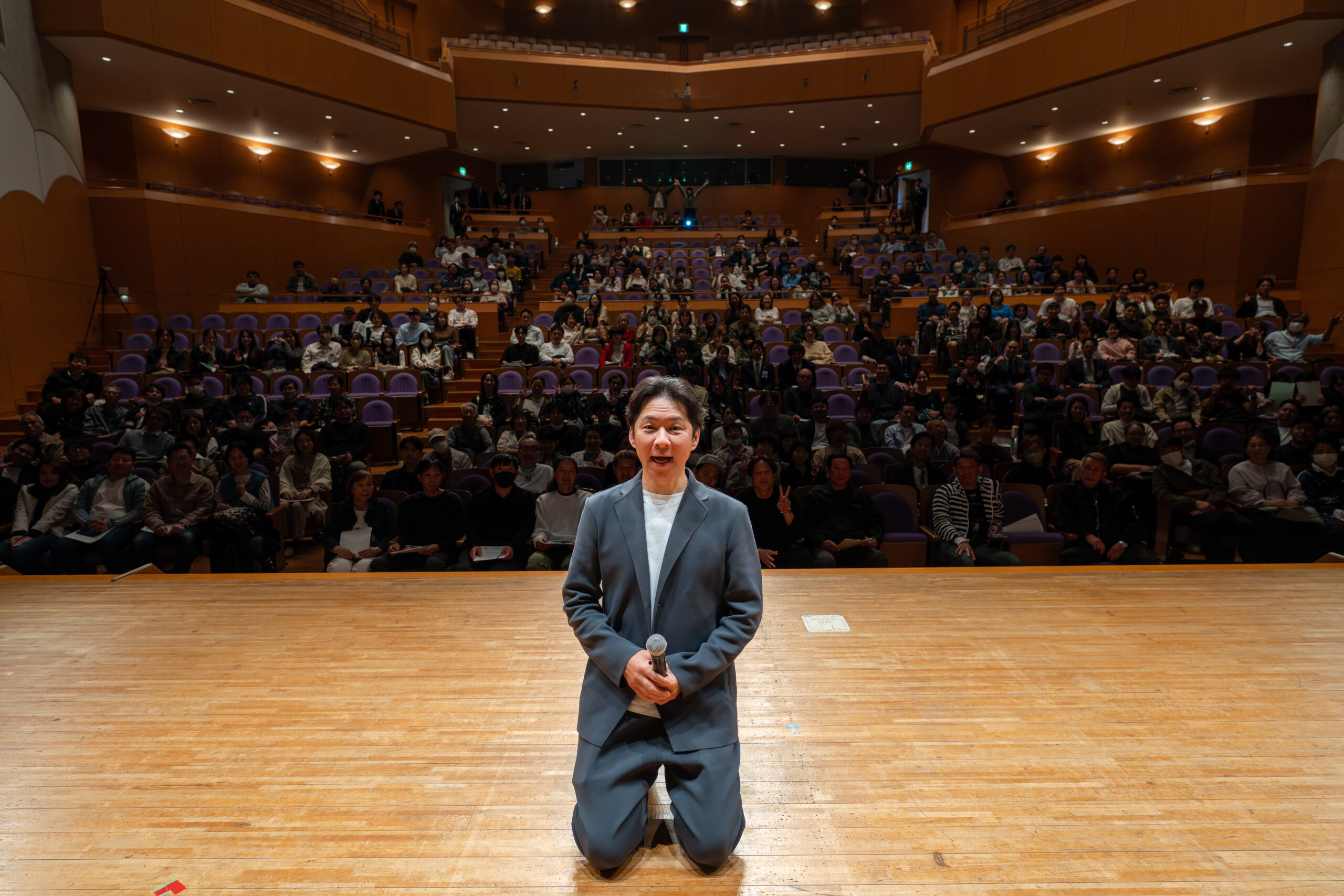 公開例会「超一流の伝える力 〜ココロを掴む話し方〜」開催